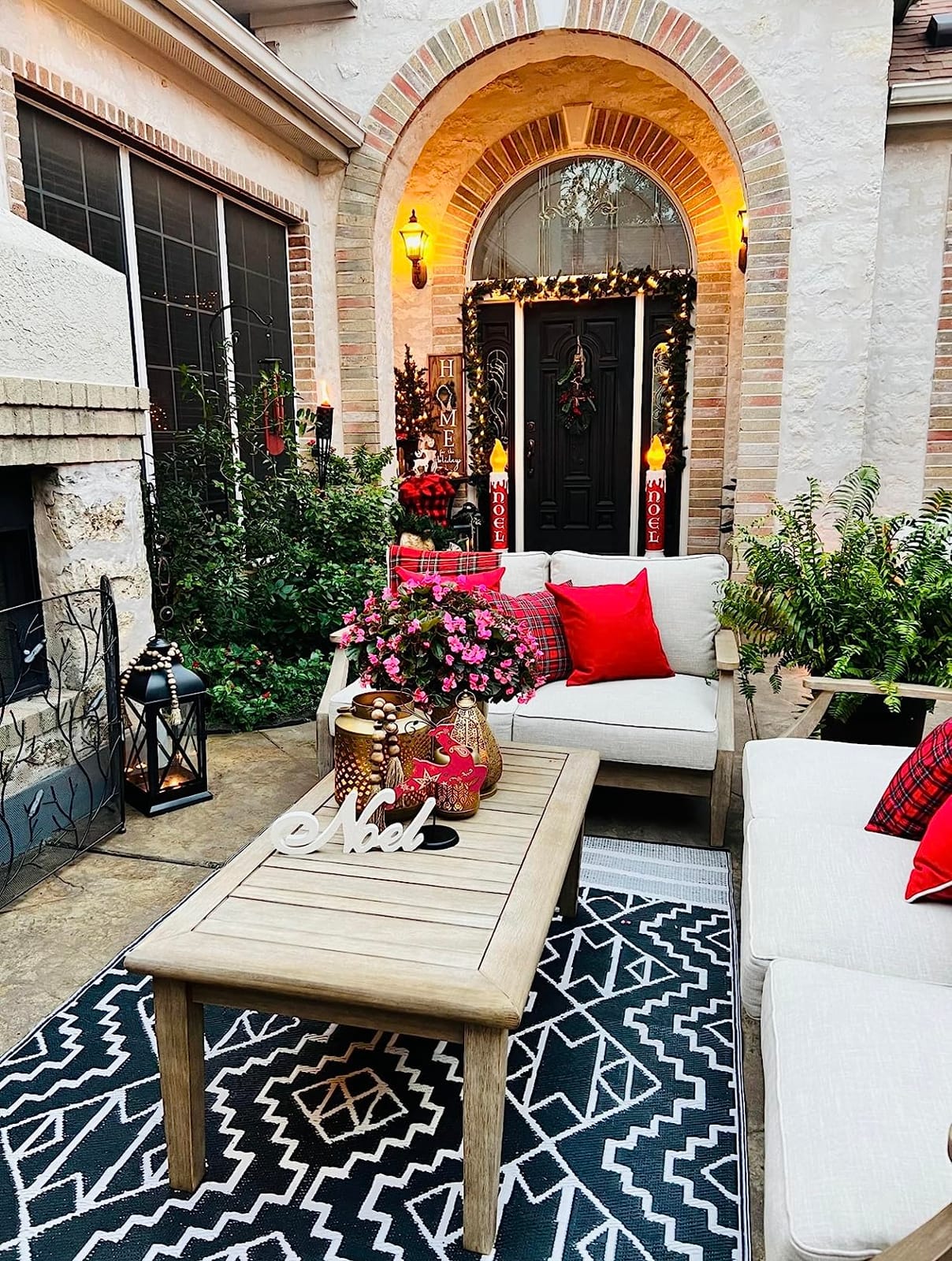 Signature Design by Ashley Wood Outdoor Coffee Table, Grayish Brown customer photo 1