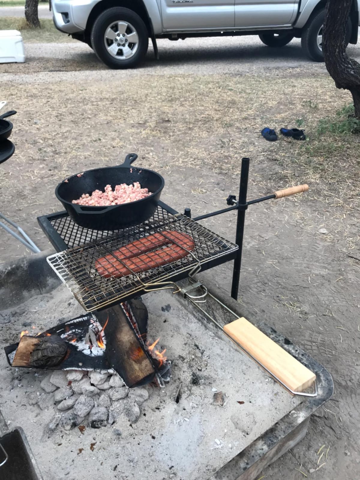 REDCAMP Swivel Campfire Grill Heavy Duty Steel Grate, Over Fire Camp Grill with Carrying Bag for Outdoor Open Flame Cooking customer photo 1