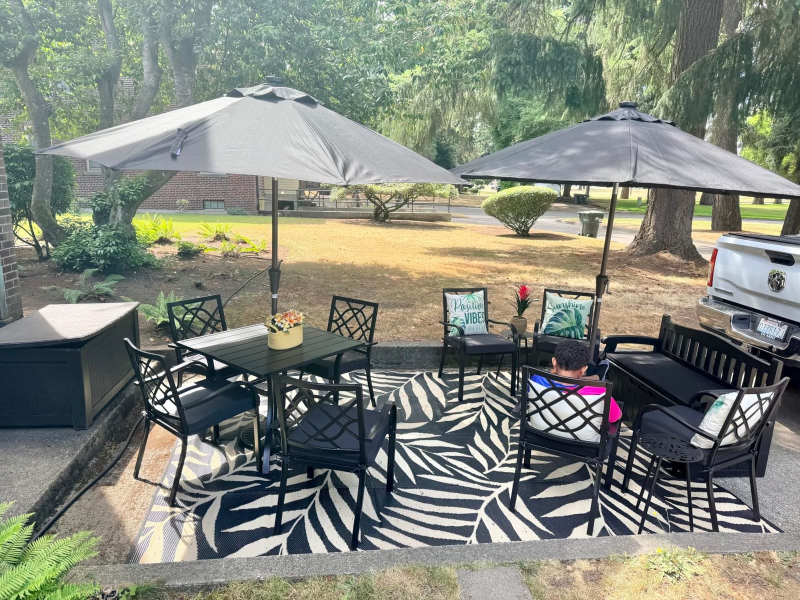 Incbruce 300lbs Patio Chairs Set of 4 Outdoor Dining Chairs, Metal Frame Stackable Patio Dining Chairs, Wrought Iron Black Outdoor Chair with Armrest for Garden, Poolside, Backyard customer photo 1
