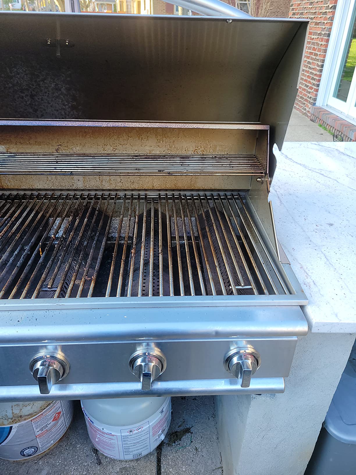 Bull by Bull Yukon 5 Burner Outdoor Kitchen Grill, Built-In Propane Grill with 75,000 BTUs of Heat, 304 Stainless Steel, Cast Iron Heat Treated Reliabull Bar Burners and Piezo Igniters customer photo 2