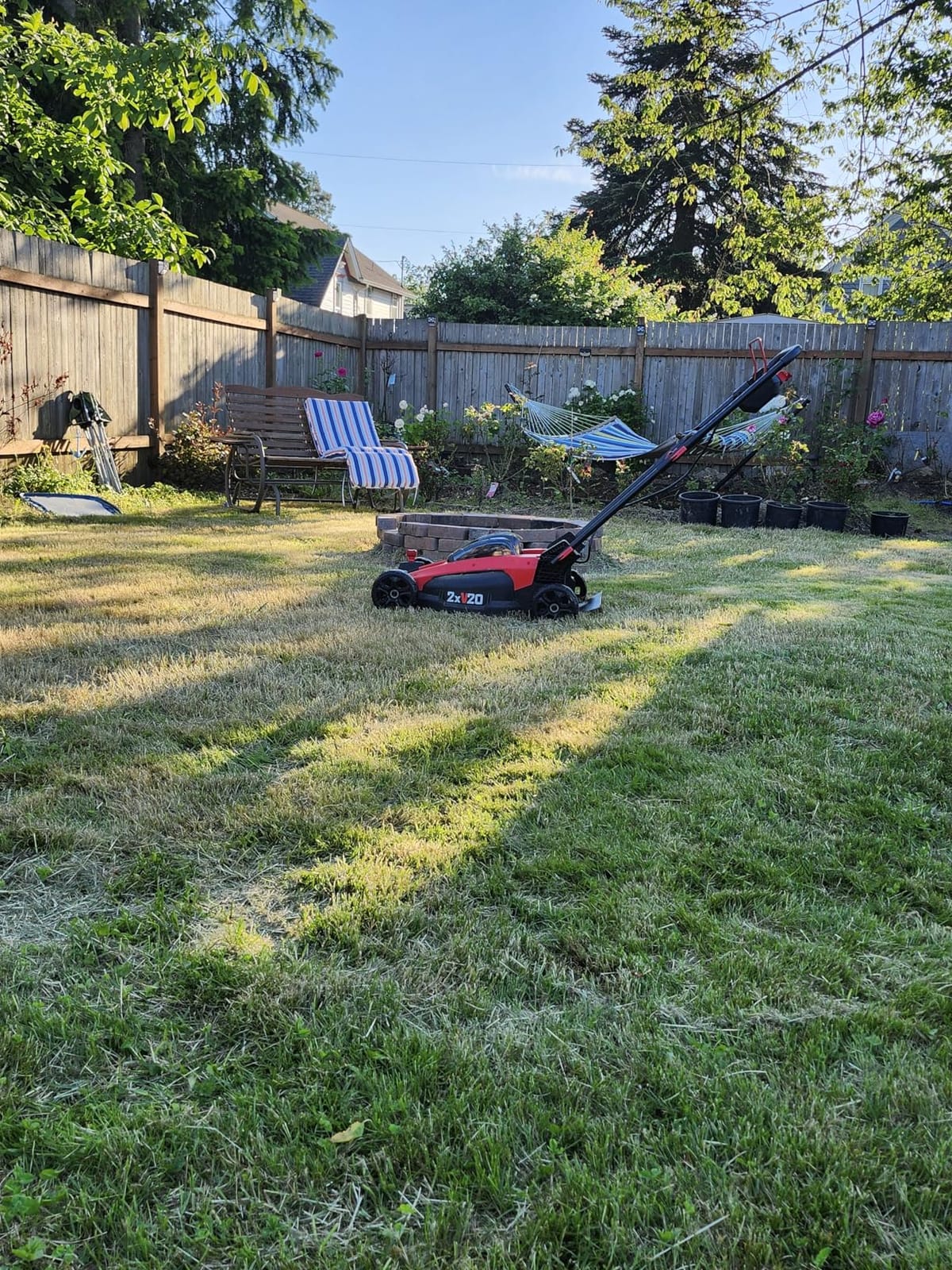 CRAFTSMAN V20 20 in Lawn Mower, 2 x 5Ah Batteries and 2 Chargers Included, High Effeciency Brushless Motor, Push Mower, Up to 50 Min of Runtime, Lightweight, Grass Bag, Low Profile (CMCMW220P2) customer photo 2