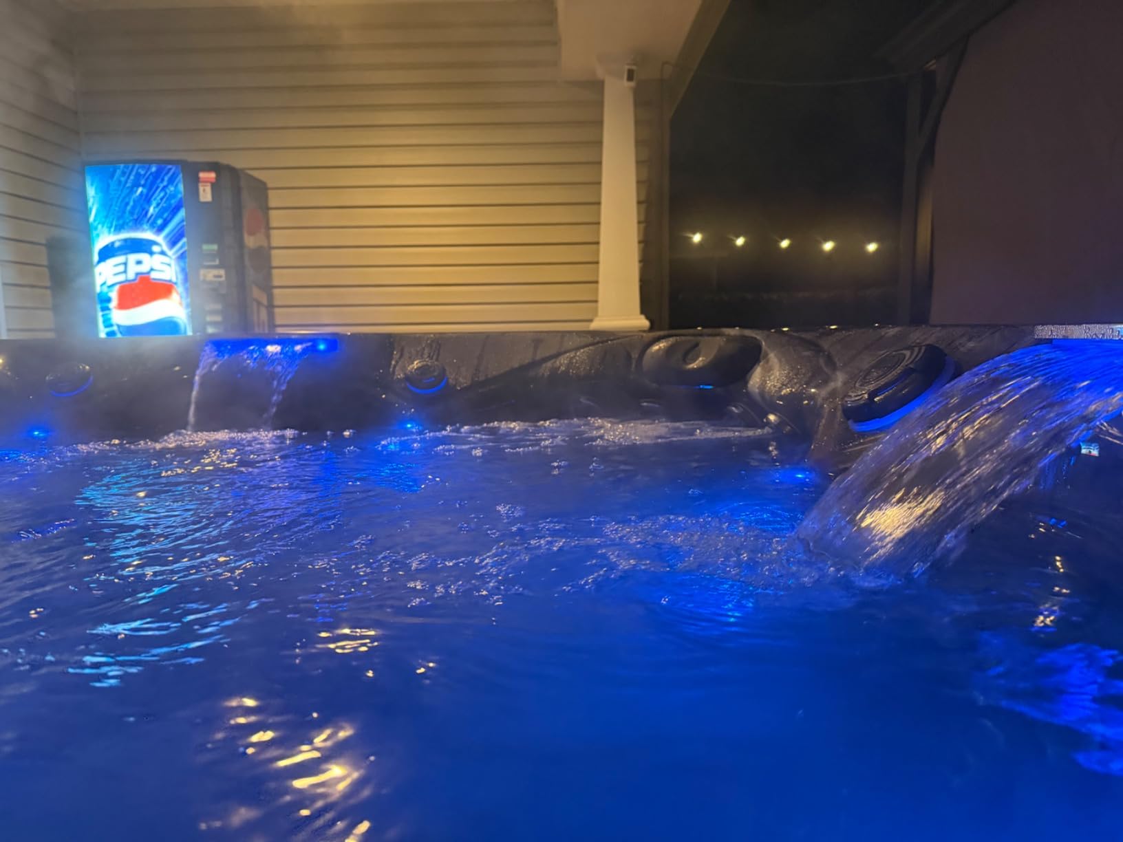 HTH Spa 86135 Non Chlorine Shock Oxidizer, Spa & Hot Tub Chemical Clears Cloudy Water, 2.25 lbs customer photo 2