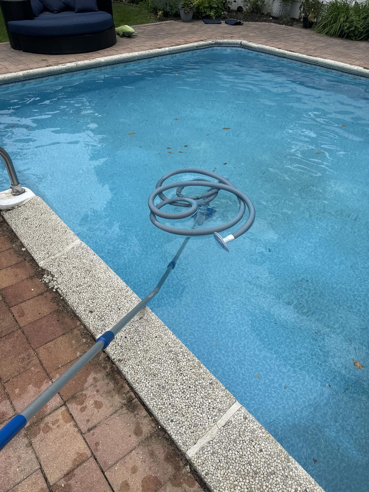 POOLWHALE Above Ground Pool Vacuum with Hose, 1-1/2 In x 24-Feet customer photo 2