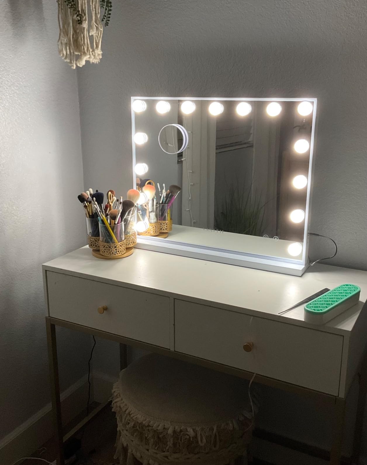 VANITII Vanity Hollywood Mirror with Lights Speaker USB Charging Lighted Makeup Mirror with Bulbs 3 Lighting Modes and Desktop Light up Mirror for Bedroom Dressing Room customer photo 1