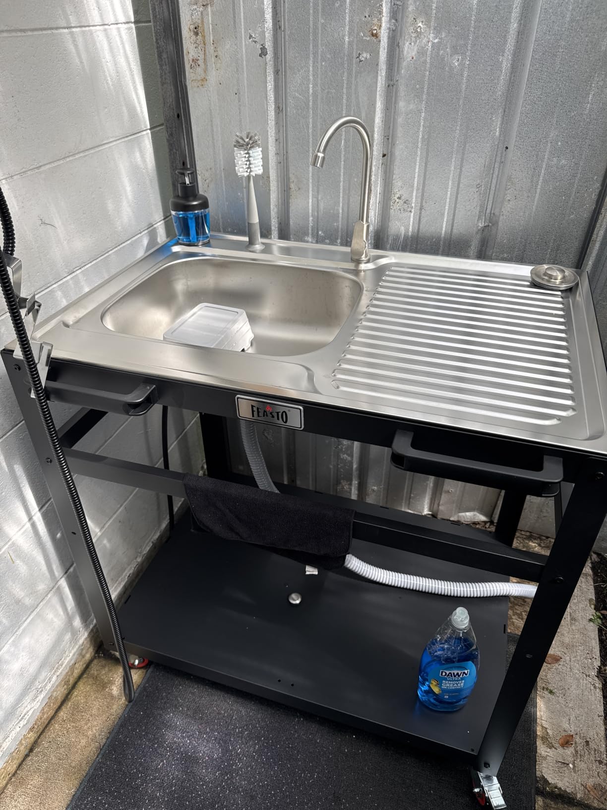 Feasto 3-Shelf Pizza Oven Table with Lockable Wheels, 36''x 24'' customer photo 2