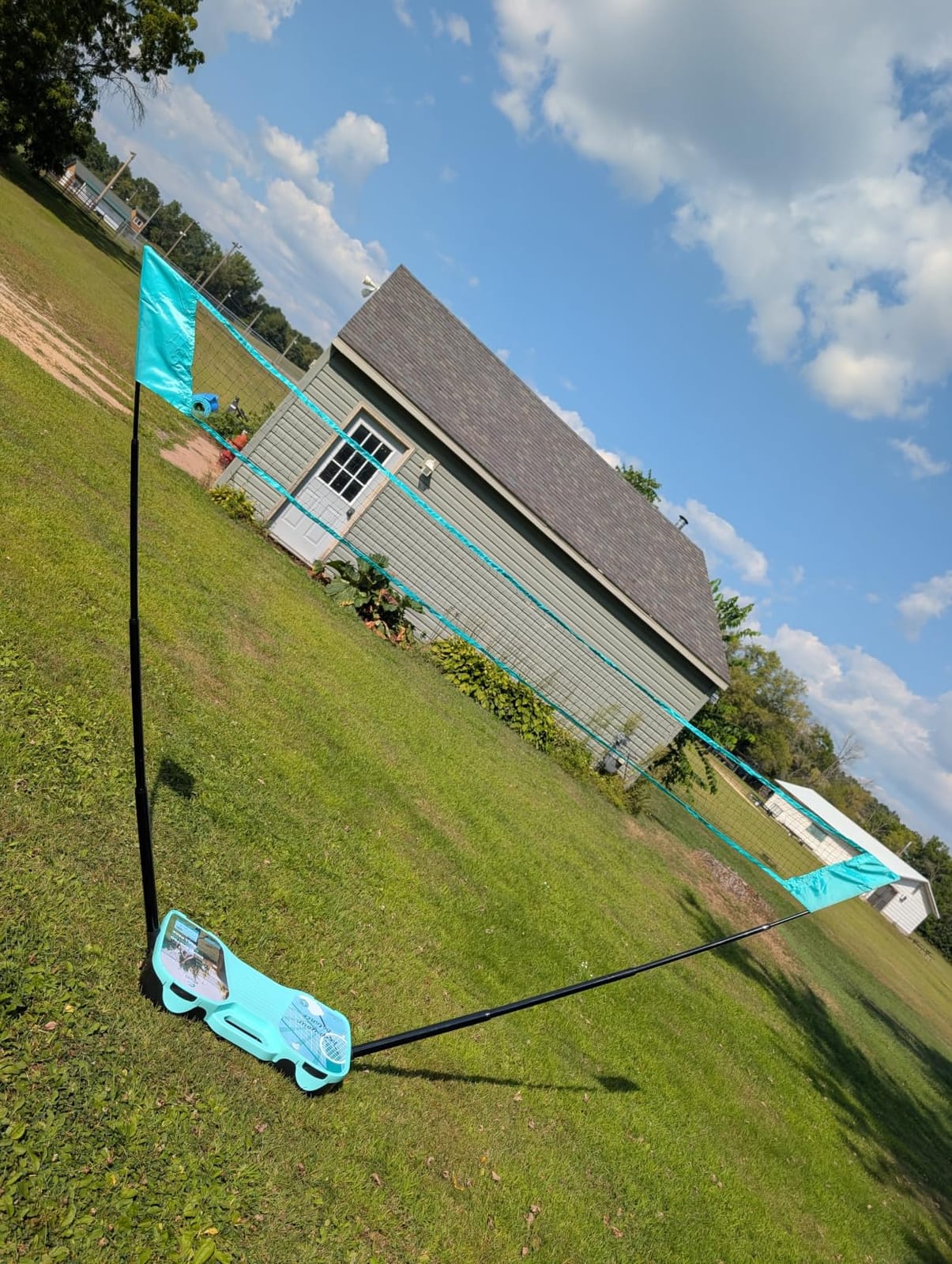 EasyGo Badminton Set with Net, 4 Rackets, 4 Shuttlecocks, Portable Storage Box, for Backyards, Outdoor Games, Yard Games customer photo 2