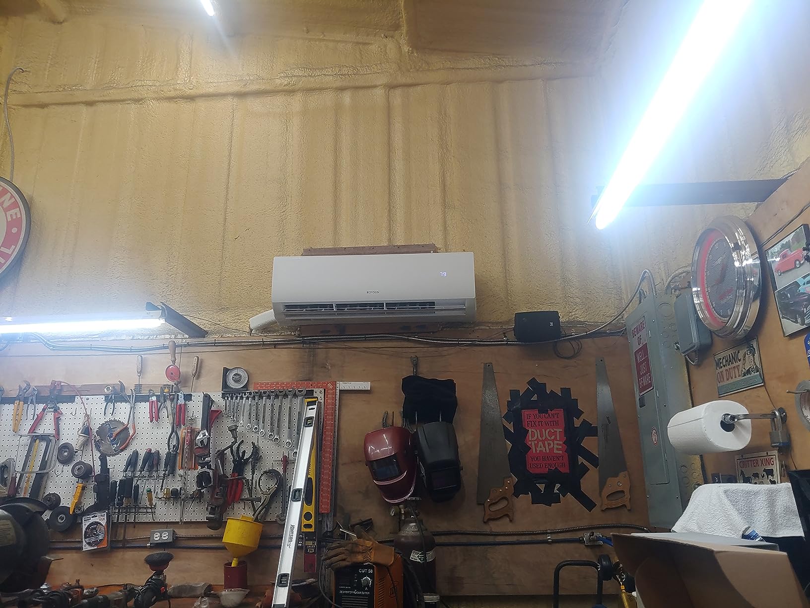 ROVSUN 28000 BTU Tri Zone WIFI Mini Split AC/Heating System, 20 SEER2 3 Zone (9K/12K/12K) BTU Ductless Split Air Conditioner with Pre-Charged Condenser, Heat Pump & 25Ft Line Set, 208-230V customer photo 1