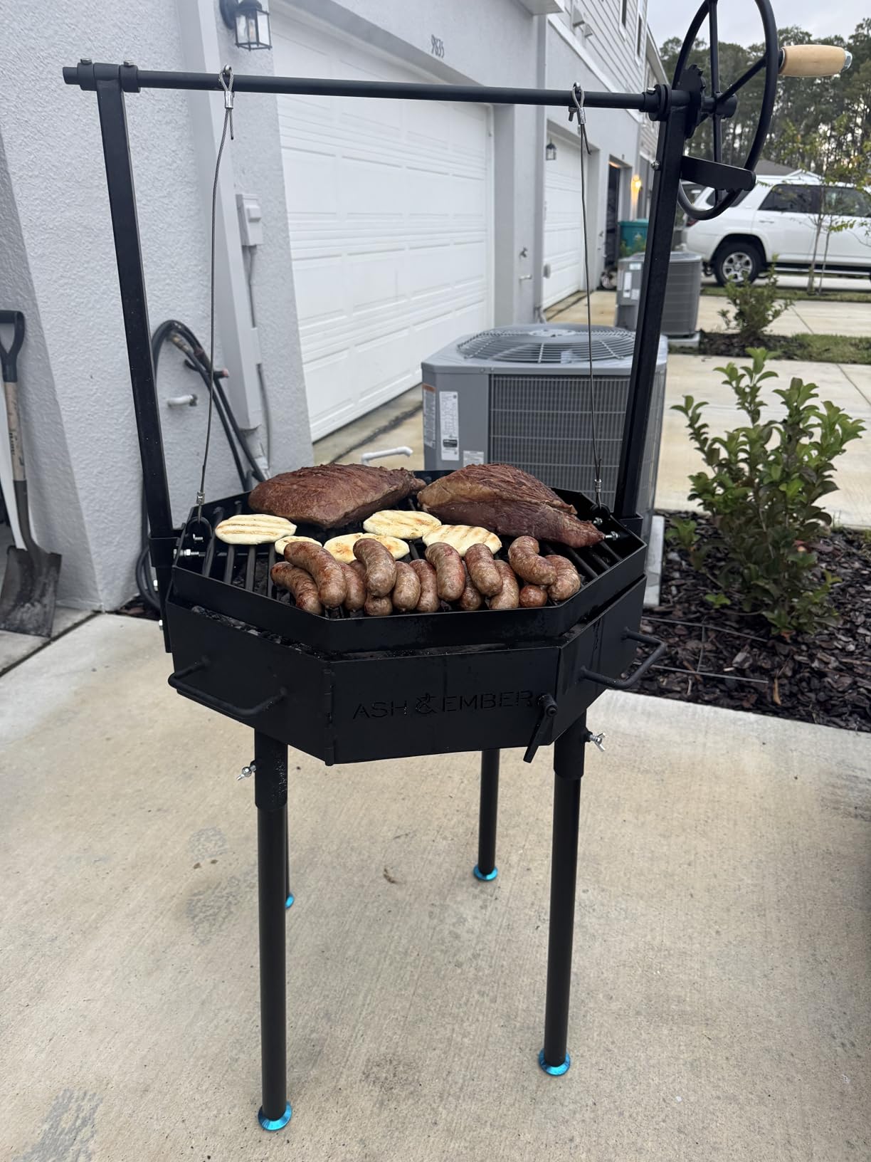 Ash & Ember Santa Maria Grill, Argentine Style Open Fire Grill, Adjustable Cooking Grate with Flywheel, BBQ Grill Comes with Cast Iron Skillet customer photo 2