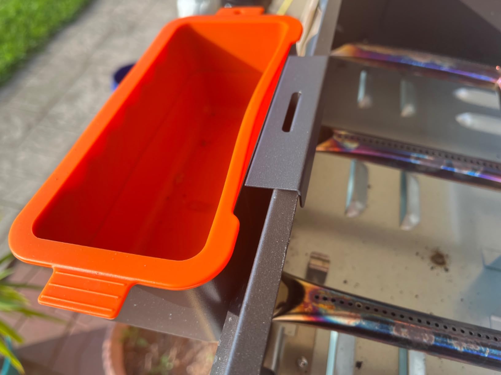 Grease trap for blackstone,griddle grease catcher/grease cup/drip tray/drip pans for blackstone griddle-17, 22, 28, 30 & 36 inches. customer photo 1