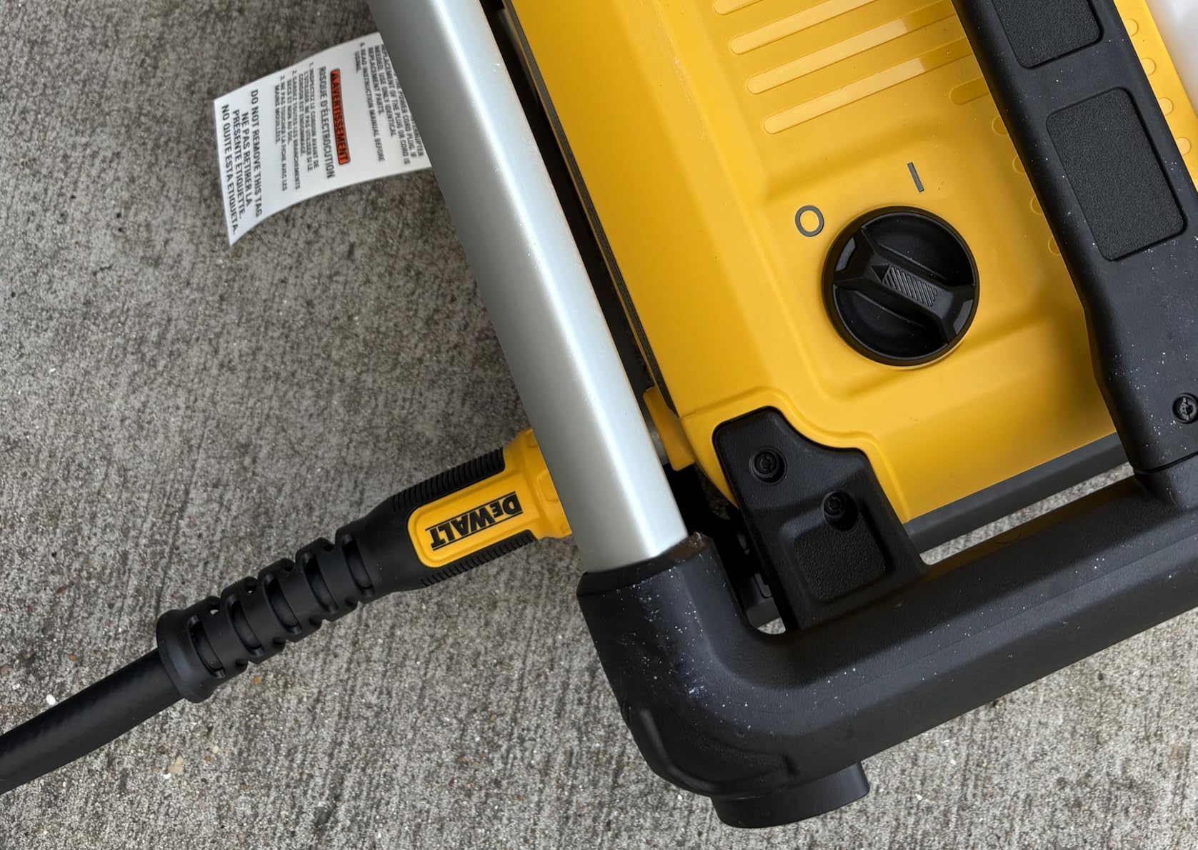 DEWALT Professional Grade Heavy Duty Garden Hose 50 Feet x 5/8 Inch customer photo 1