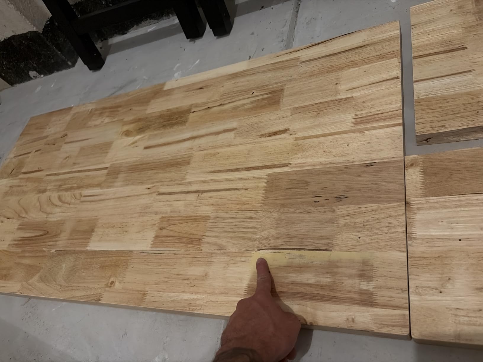 SPECRAFT Adjustable Black Heavy-Duty Workbench customer photo 1