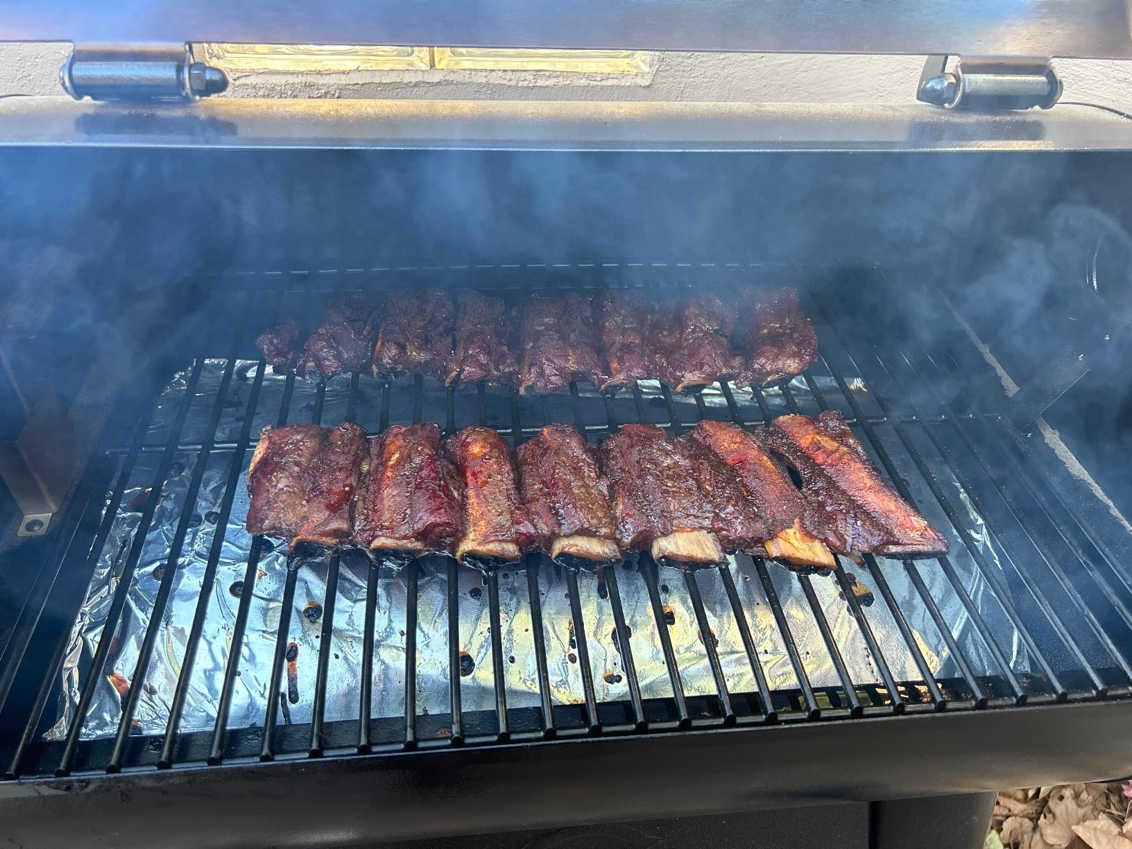 Z GRILLS 2025 Pellet Grill & Smoker with PID 3.0 Controller, Dual-walled Insulation, Meat Probes, Huge Storage, Hopper Clean-out including Grill Cover and More customer photo 1