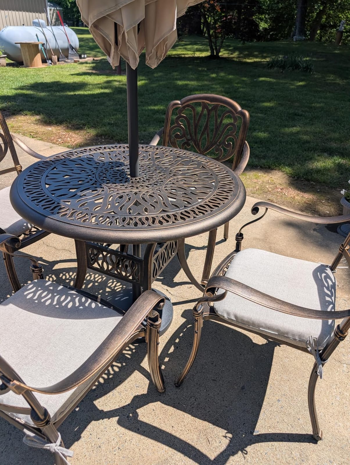 VINGLI 5 Pieces Outdoor Patio Dining Set, Cast Aluminium Patio Furniture Set with 4 Chairs and 1 Umbrella Table for Yard, Garden, Porch and Poolside, Bronze customer photo 2