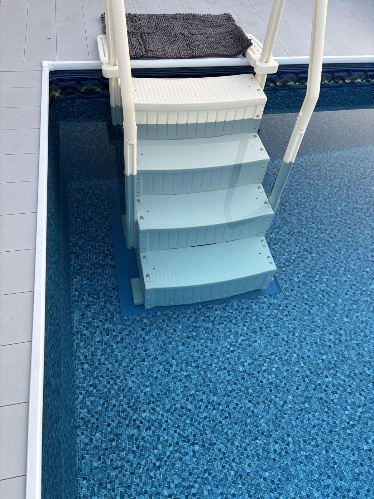 Pool Ladder, 4-Step Pool Stairs with Double Handrails and Non-Slip Steps for 48-54” Above Ground and In-Ground Pools, White customer photo 1