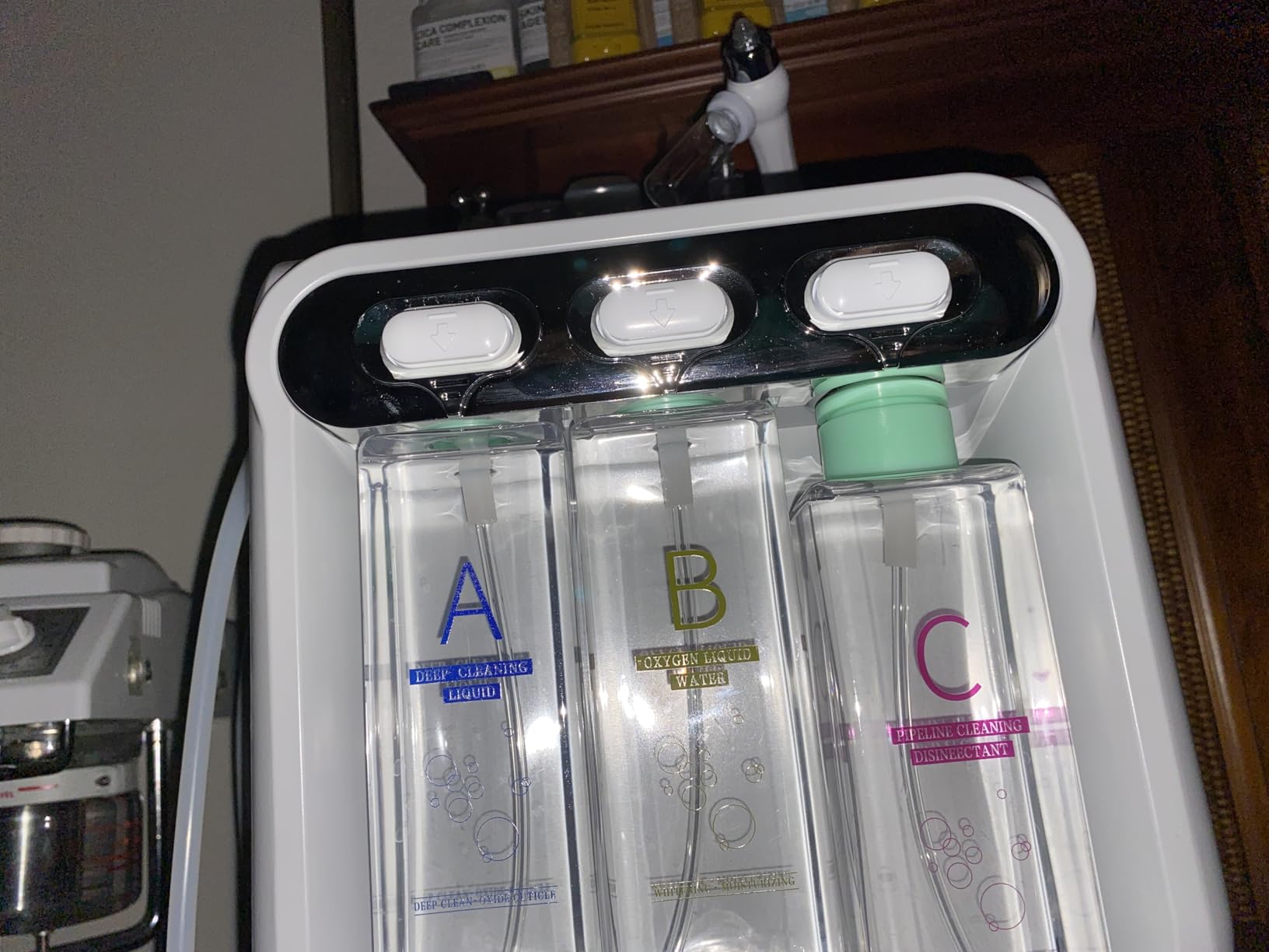 Hydrogen Oxygen 7 in1 Diamond Microdermabrasion Machine customer photo 1
