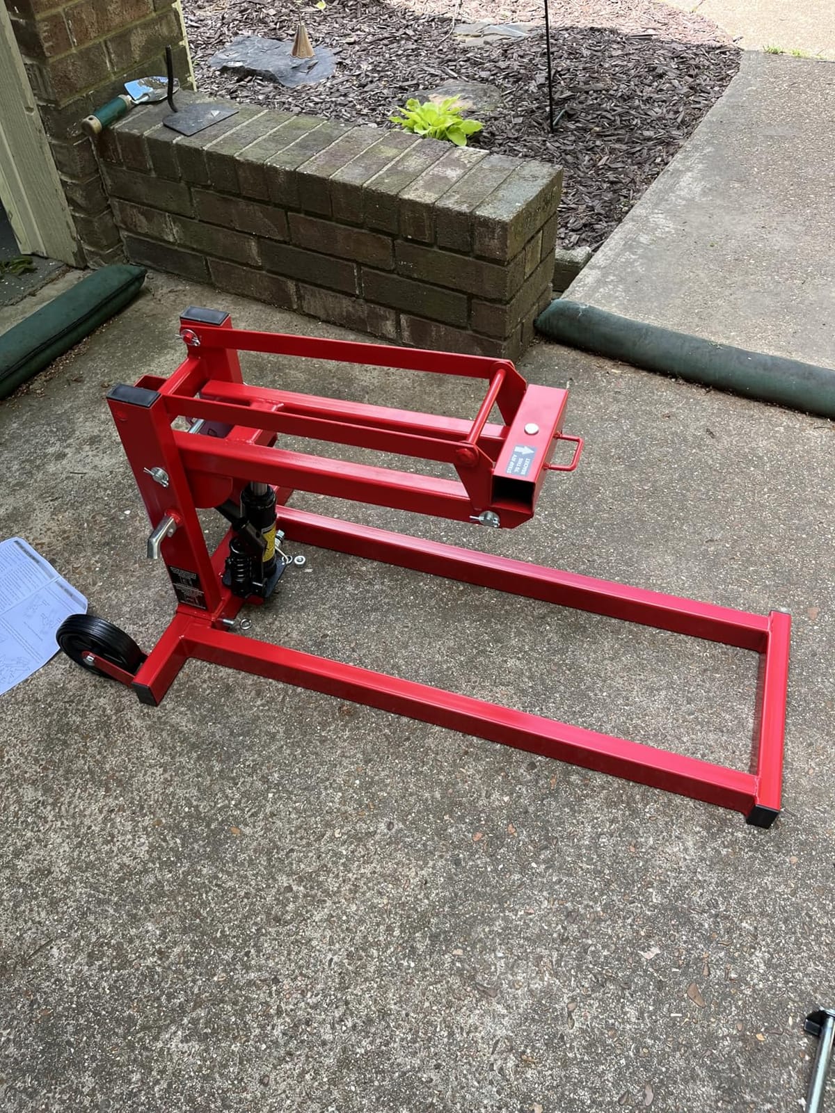 300lb Capacity, Adjustable Riding Lift Jack Heavy Duty Construction with Safety Lock, Non-Slip Wheels&Handle for Tractors, Atvs and Zero Turn Lawn Mowers customer photo 2