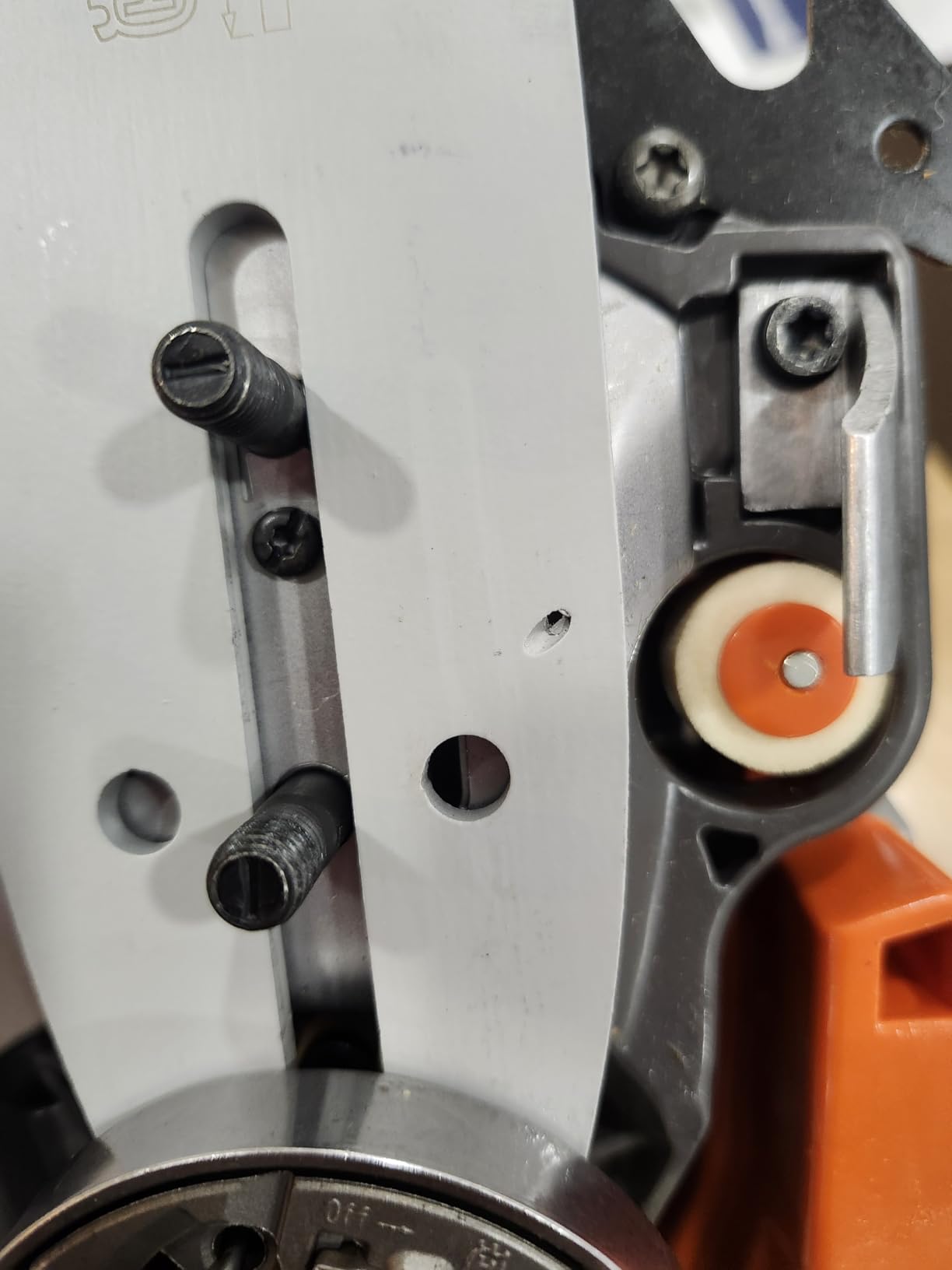 Husqvarna 555 Professional Gas Chainsaw, With X-Cut Chain, Outdoor Tools customer photo 2