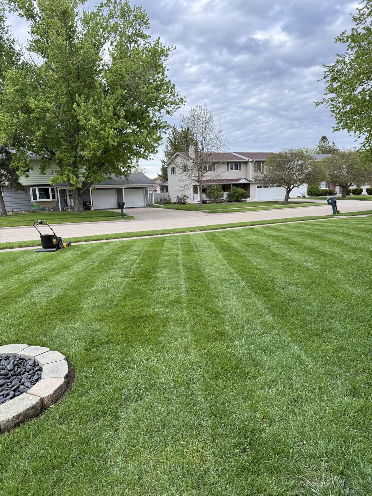 Suchtale Lawn Striping Kit for Push Mowers,Fits Gas or Electric Lawn Mowers customer photo 2