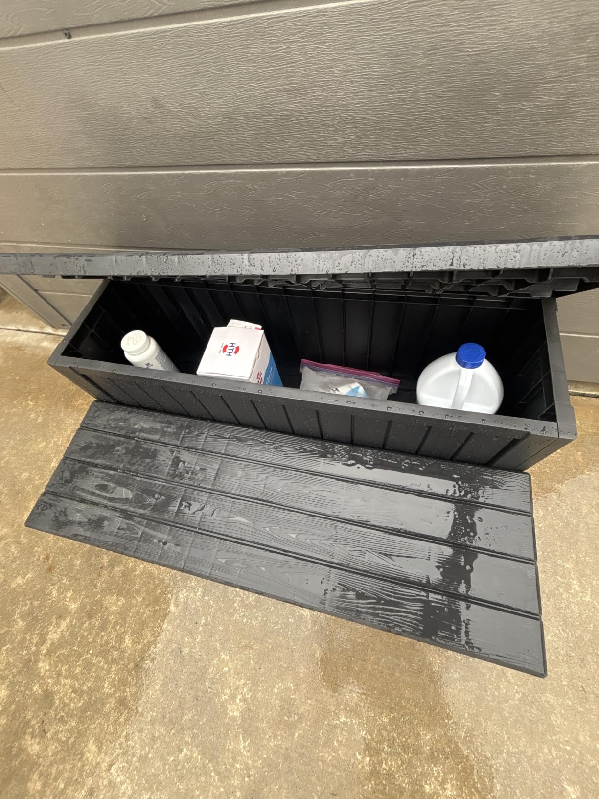 36.6” Hot Tub Steps with Storage, 780 lbs Load Capacity, Black customer photo 2